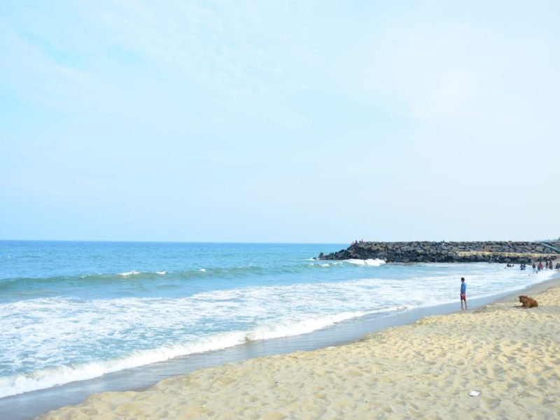 Paradise Yellow beach house