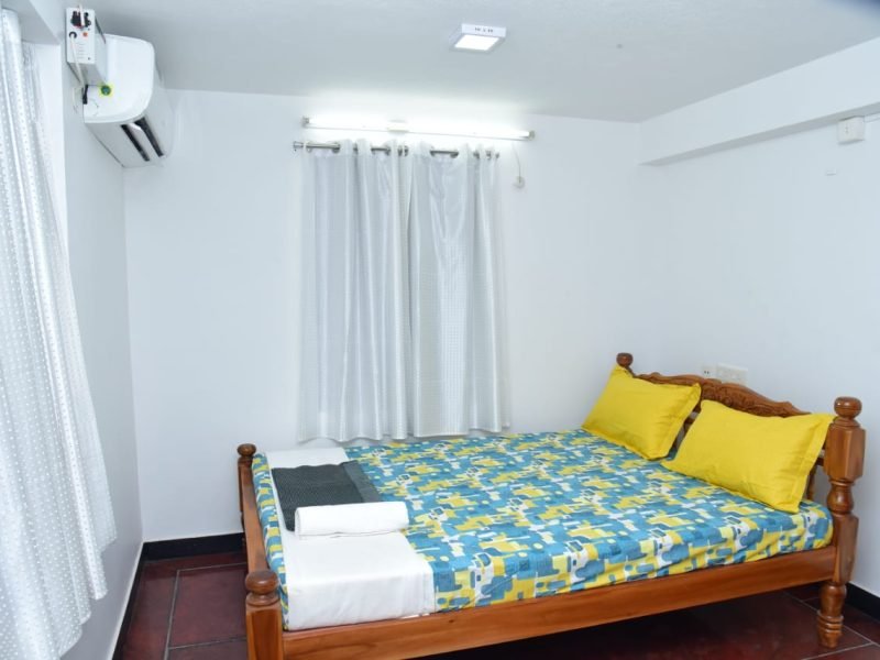 Paradise Yellow villa