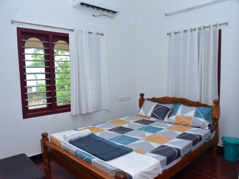 Paradise Yellow villa